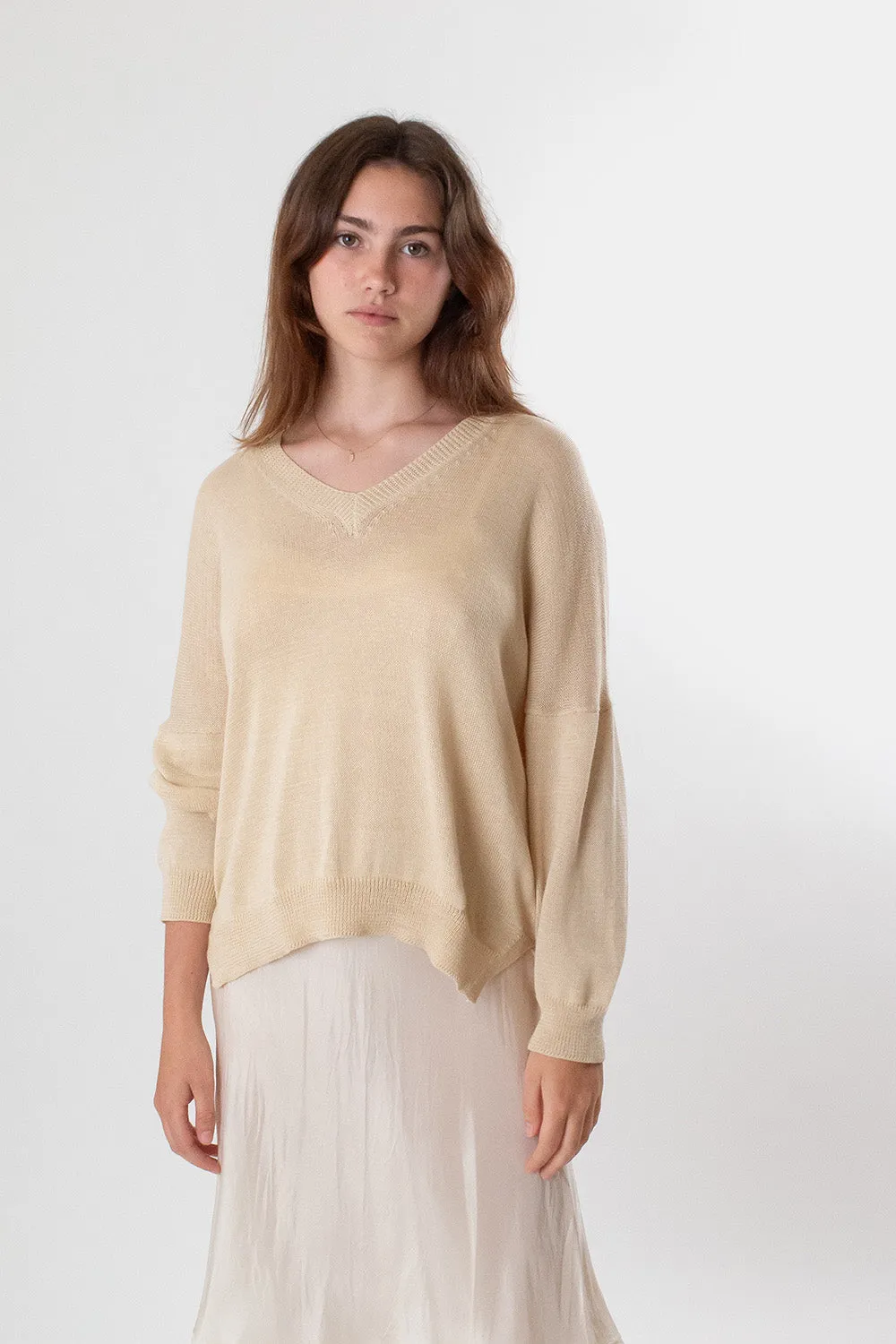 Anna Pima Cotton V Neck Pullover in Natural