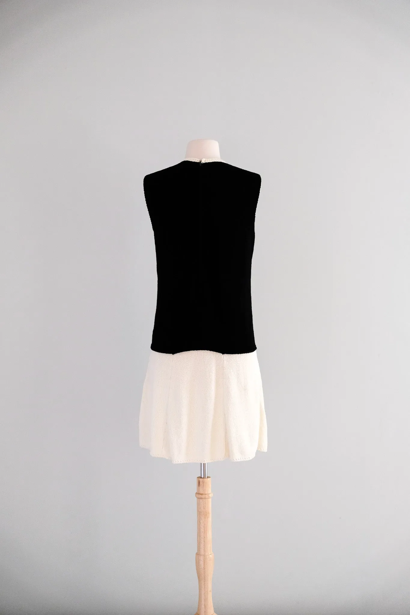 Chic 1960's Black & White Mod Knit Dress by St. John Knits / M