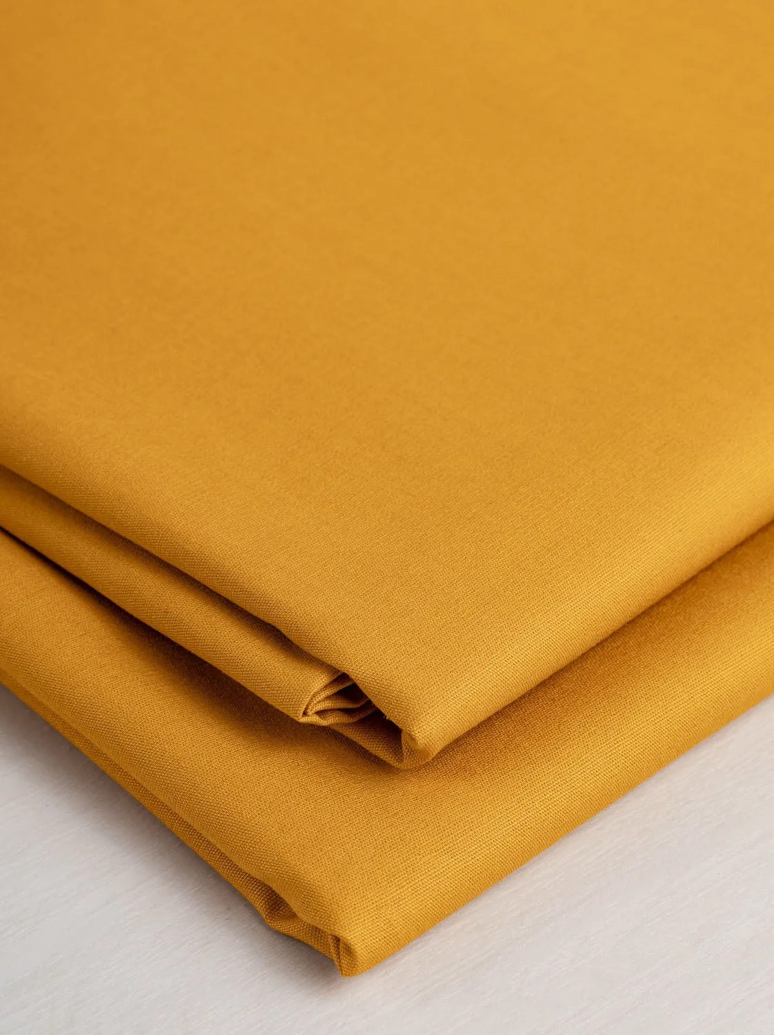 Core Collection Lightweight Silky Cotton Poplin - Gold - Swatch