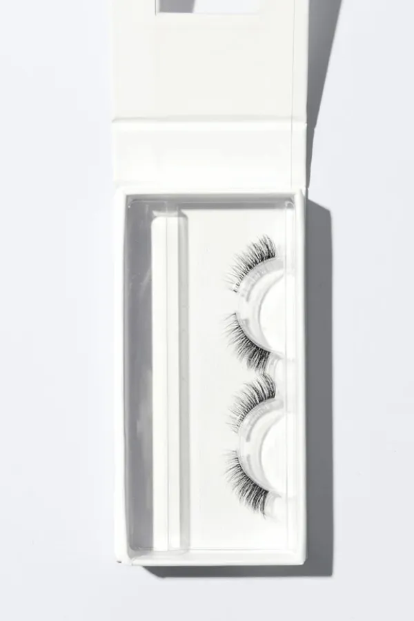 Corner Lash Soirée 0.1 Two Pairs