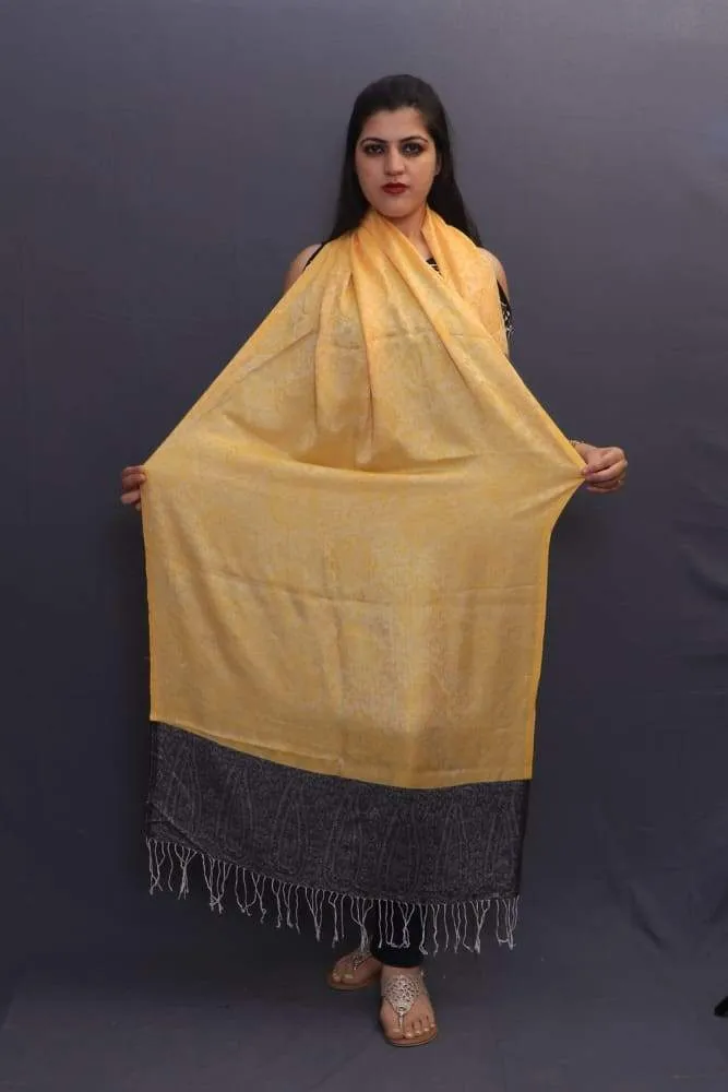 Delicate Wrap Along With Yellow Base And Highly Defined Broad Border Gains Whole Attention.