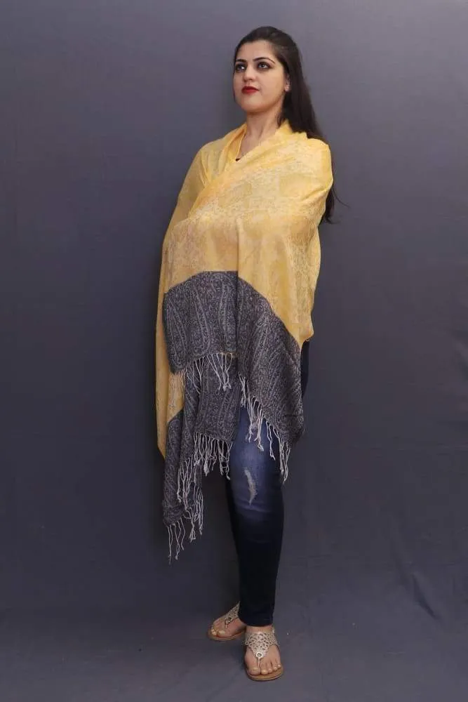 Delicate Wrap Along With Yellow Base And Highly Defined Broad Border Gains Whole Attention.