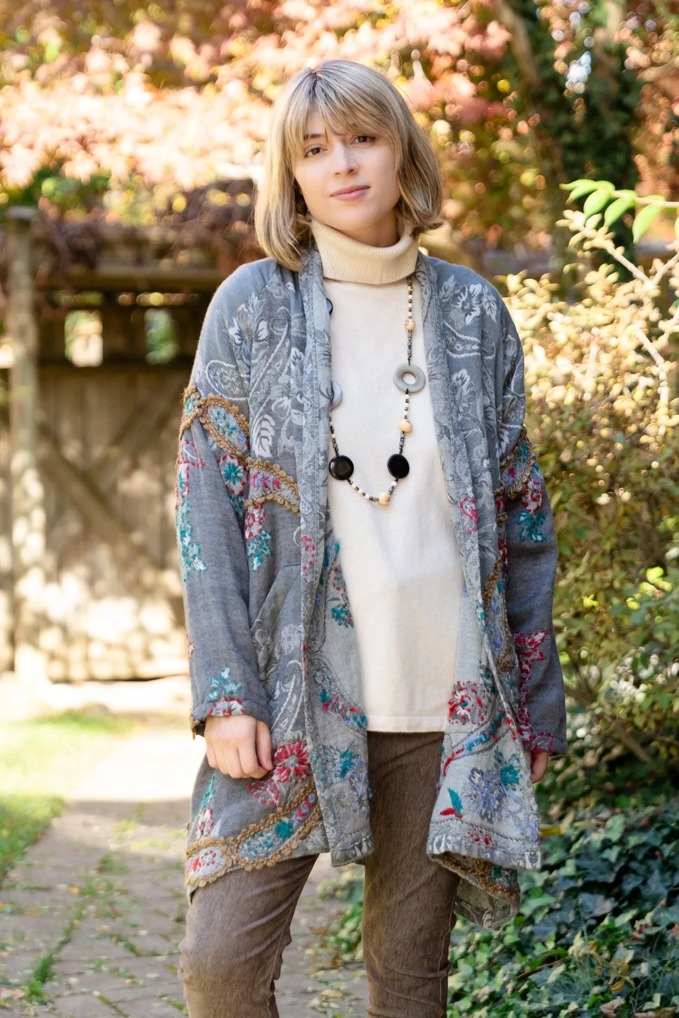 Embroidered Jacket - Tavi