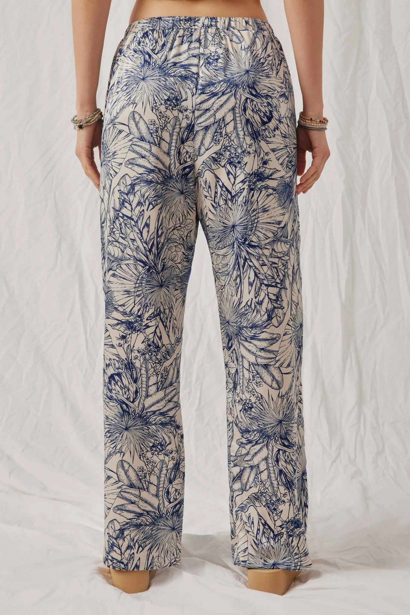 Floral Print Sheen Wideleg Pants