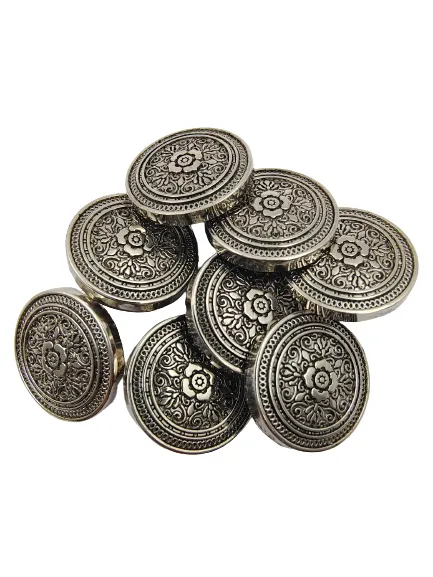 Graceful Silver Flower In The Middle Design Metal Shank Button (Pack of 8 Buttons)