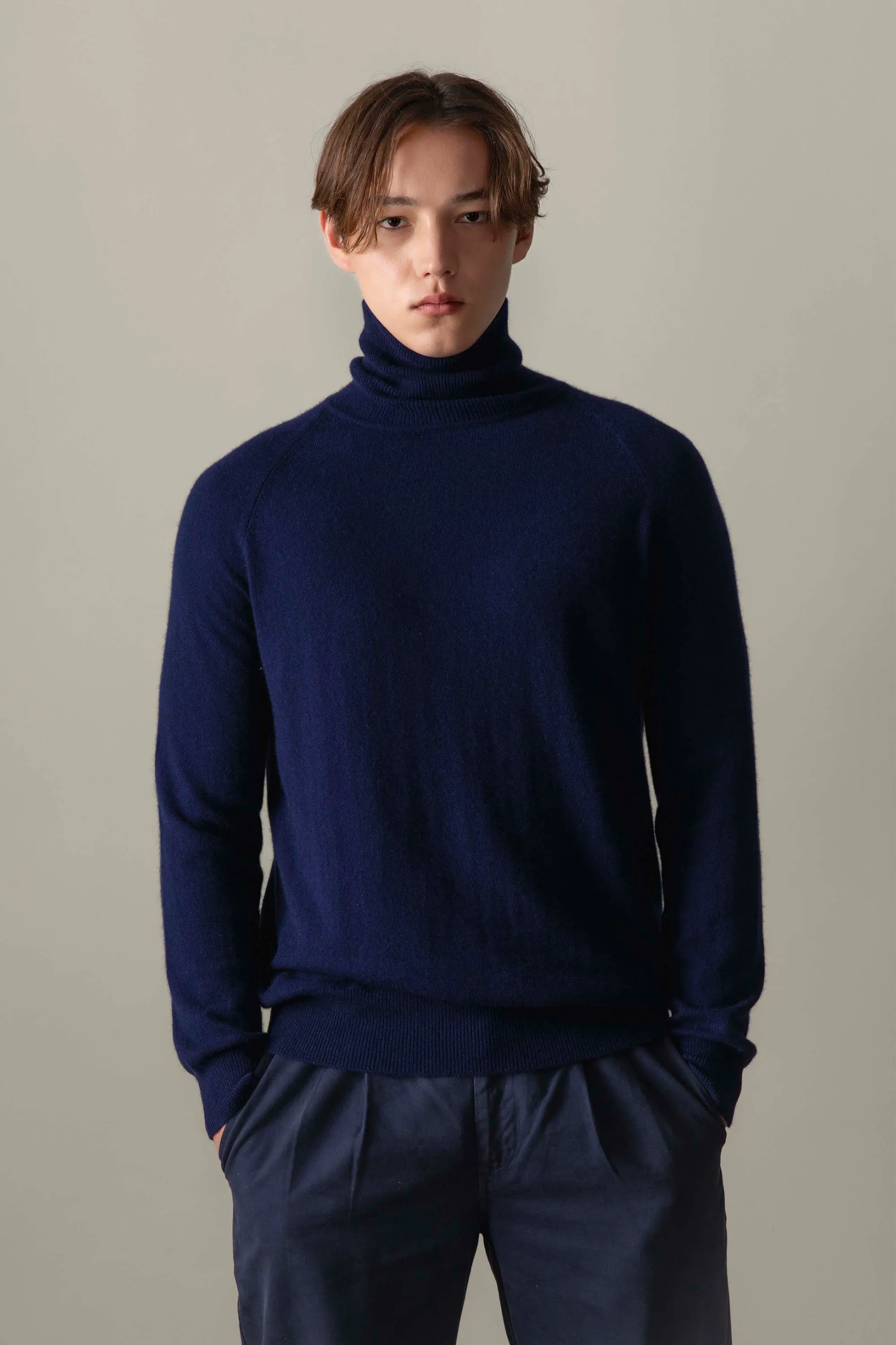 Men's Cashmere Roll Neck Jumper - Navy