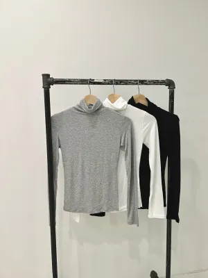 MOCHI Basic turtle neck top