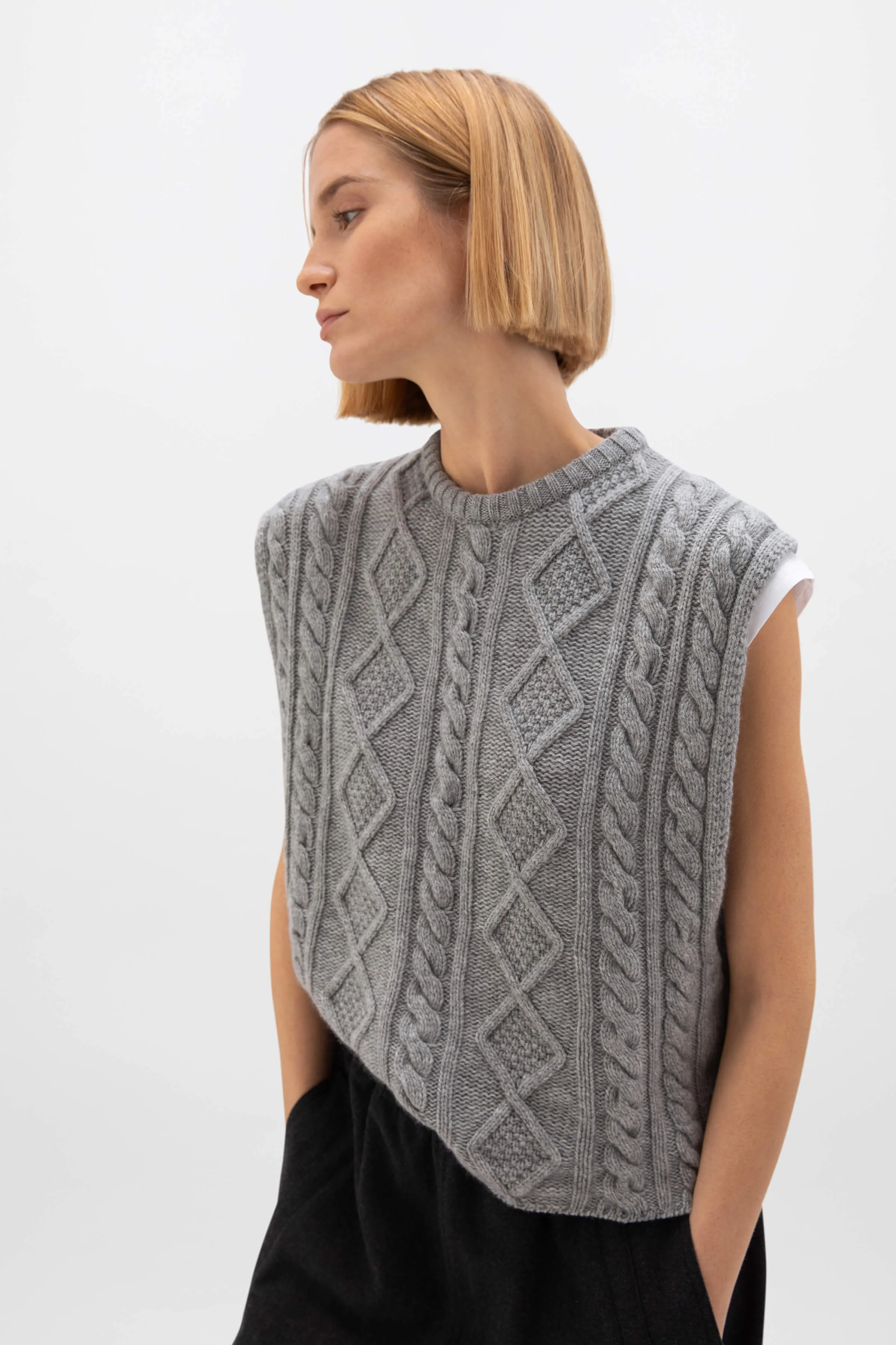 Oversized Aran Cable Cashmere Tank