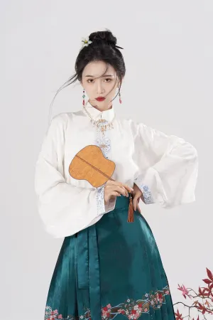 Yan Zhu 烟渚 Misty Riverbank Ming Dynasty Liling Duijin Standing Collar Top